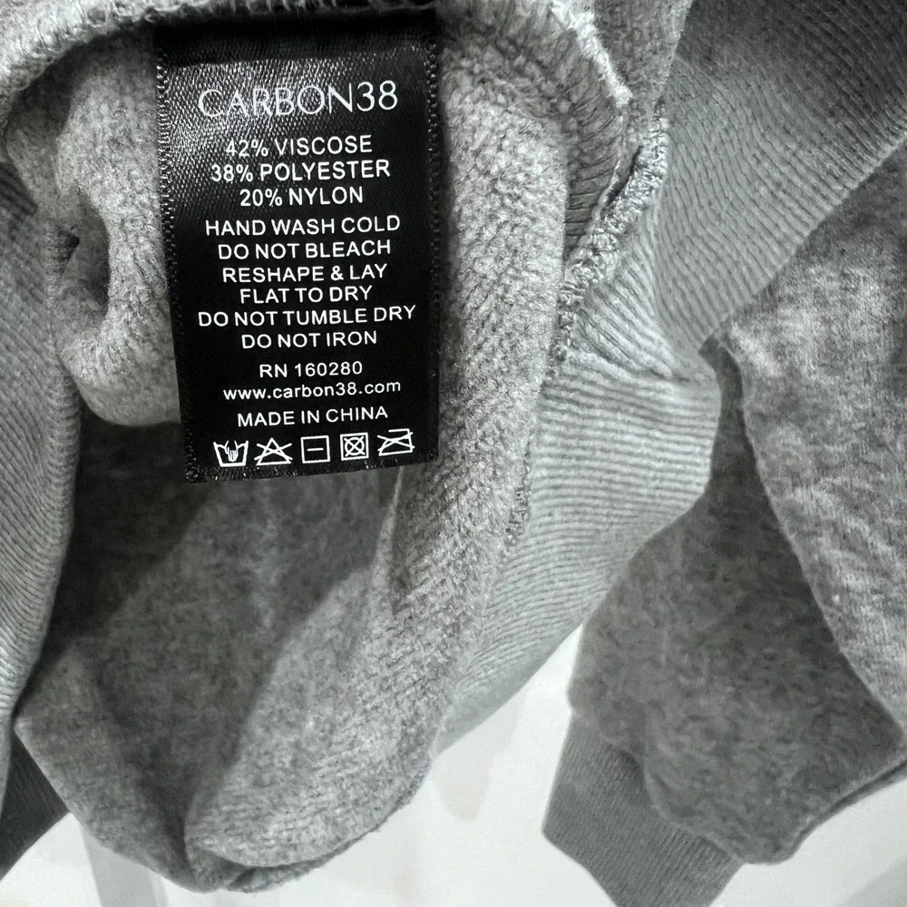 Carbon38 Pearl Sweatshirt Women's‎ XS Embellished Beaded Gray Statement Piece